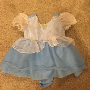 Cinderella dress up